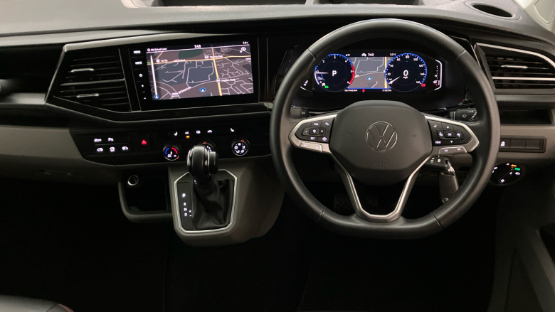 Volkswagen Transporter T32 Swb Diesel Special Edition 2.0 BiTDI 204 Sportline Black Ed Kombi Van DSG